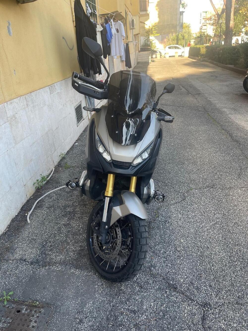 Honda X-ADV 750 DCT (2021 - 24) (2)