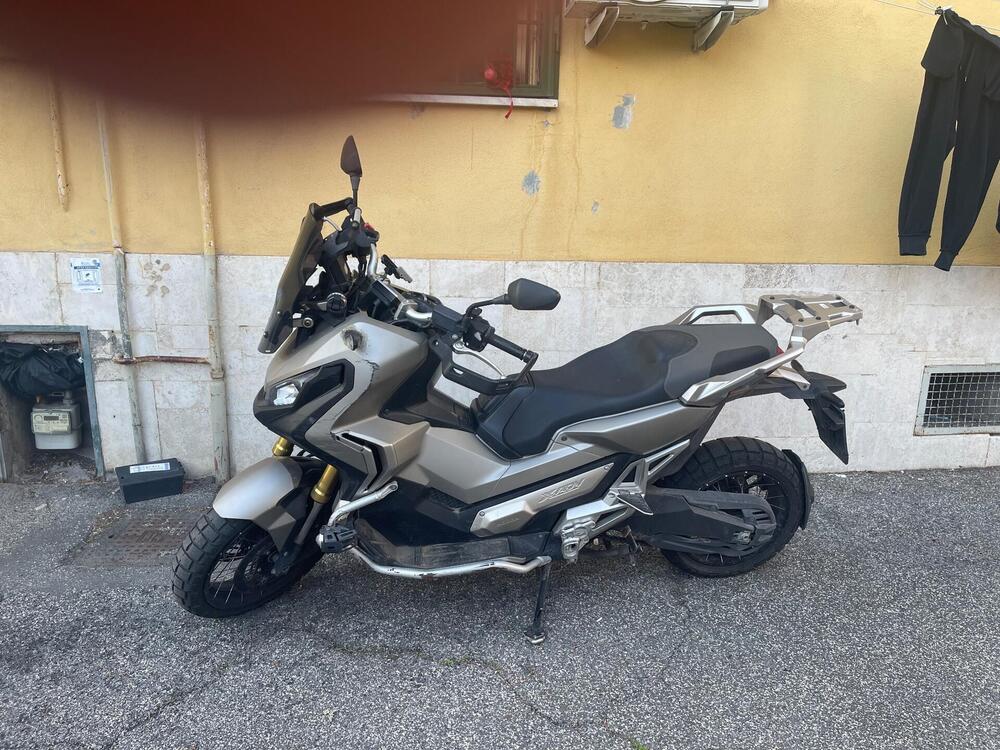 Honda X-ADV 750 DCT (2021 - 24) (3)