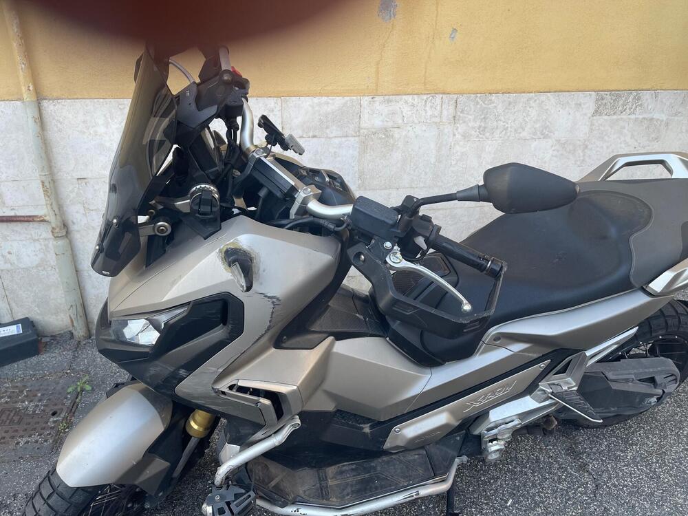 Honda X-ADV 750 DCT (2021 - 24) (4)