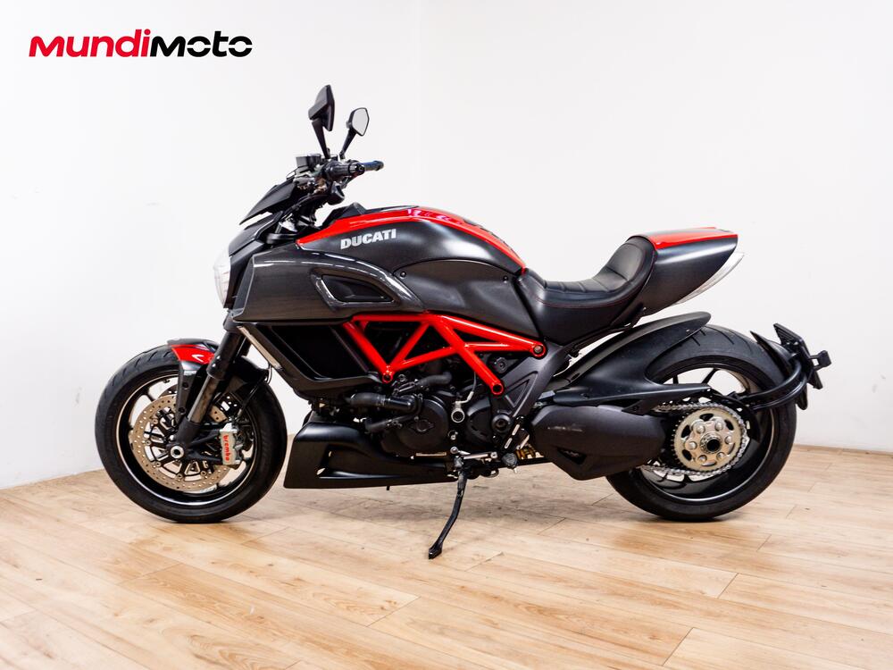Ducati Diavel 1200 Carbon (2014 - 16) (6)