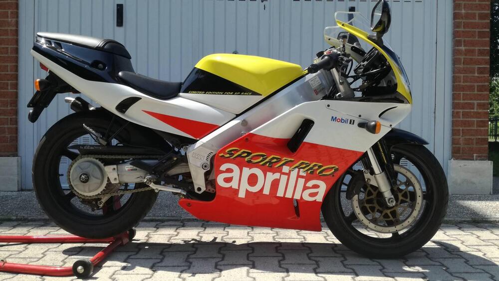 Aprilia AF1 SPORT PRO HC
