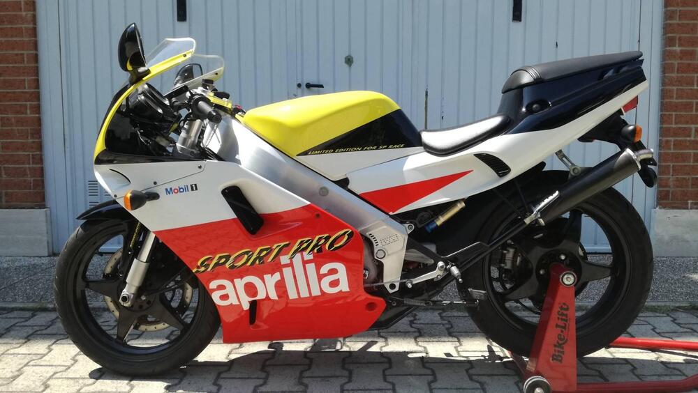 Aprilia AF1 SPORT PRO HC (2)