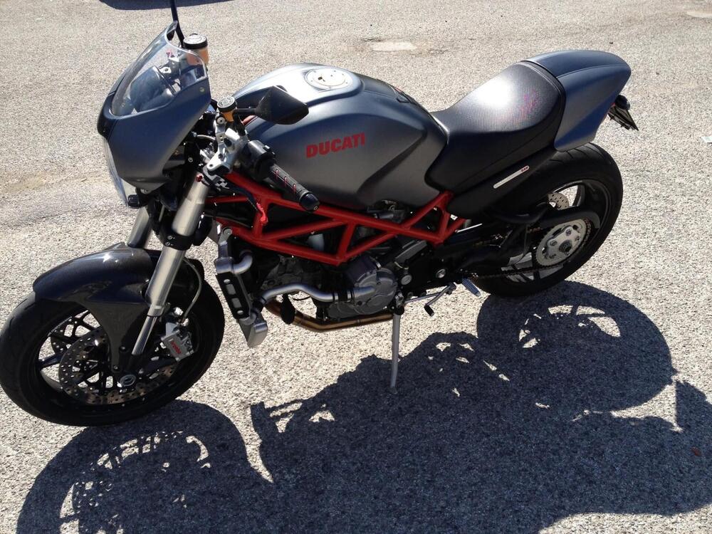 Ducati Monster S4Rs Testastretta (2)