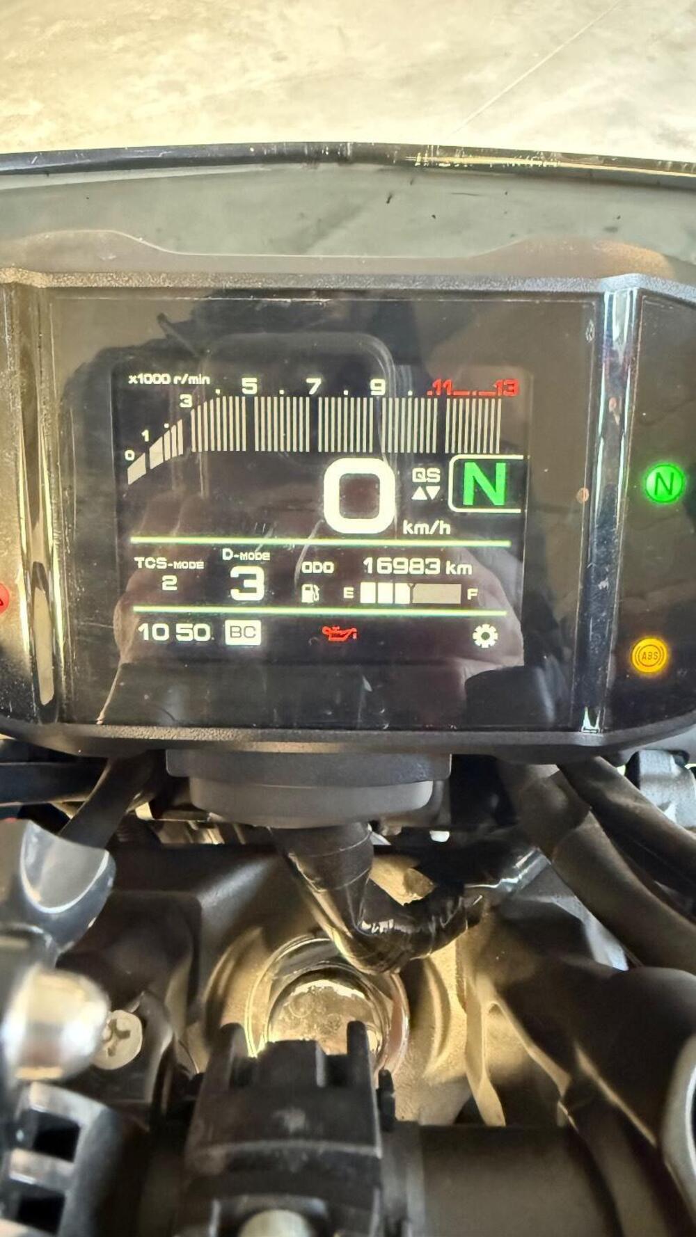 Yamaha MT-09 SP (2021 - 23) (6)