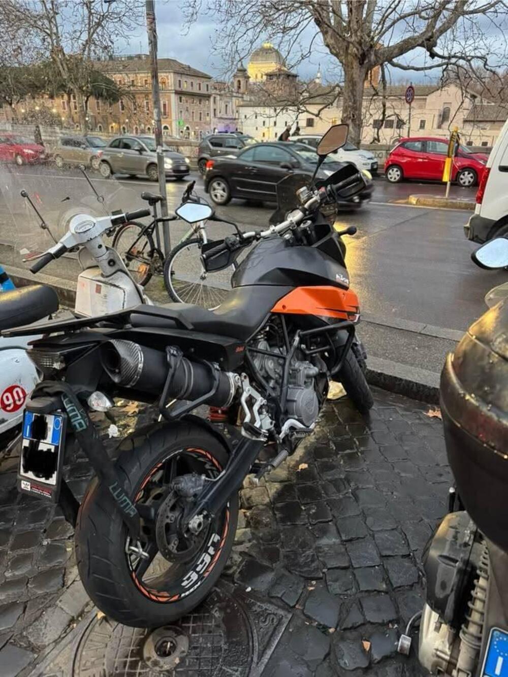 KTM 990 Supermoto T (2009 - 11) (4)