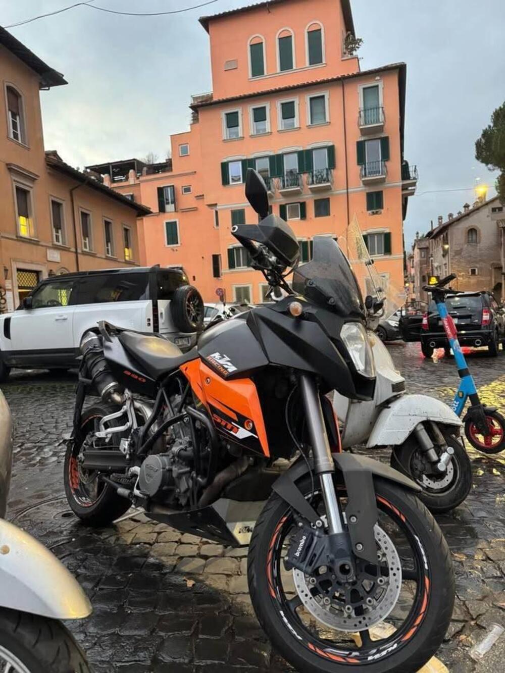 KTM 990 Supermoto T (2009 - 11) (8)