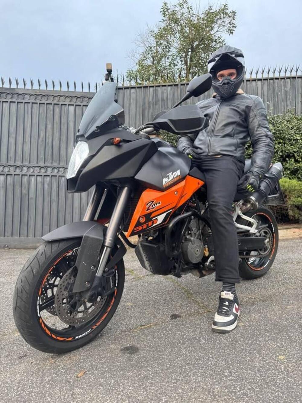 KTM 990 Supermoto T (2009 - 11) (9)