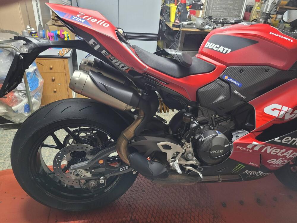 Ducati Panigale V2 S (2025 - 26) (5)