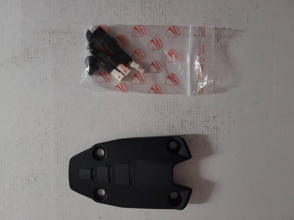 Ducati Panigale V2 S (2025 - 26) (14)