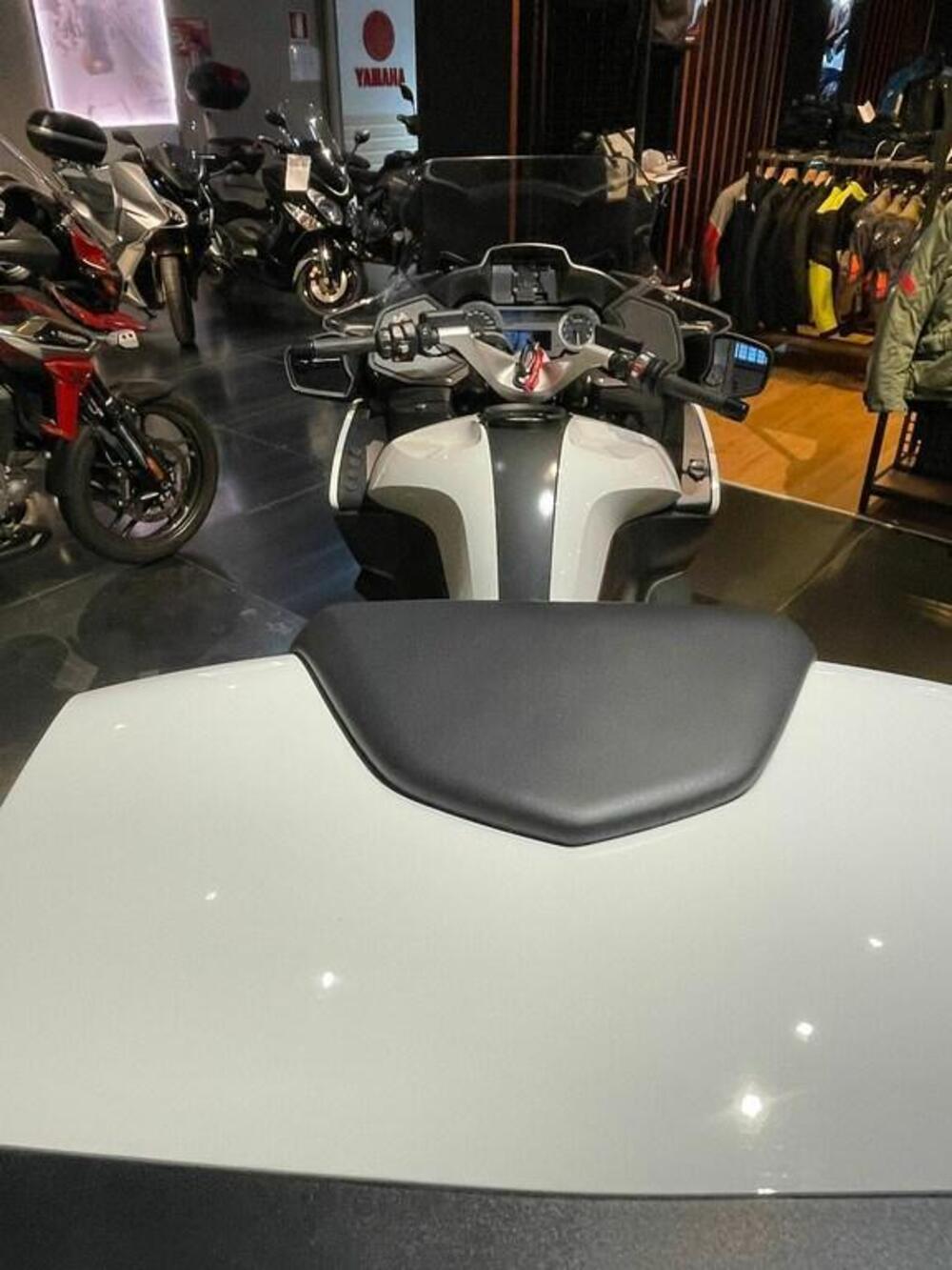 Bmw R 1200 RT (2017 - 18) (3)