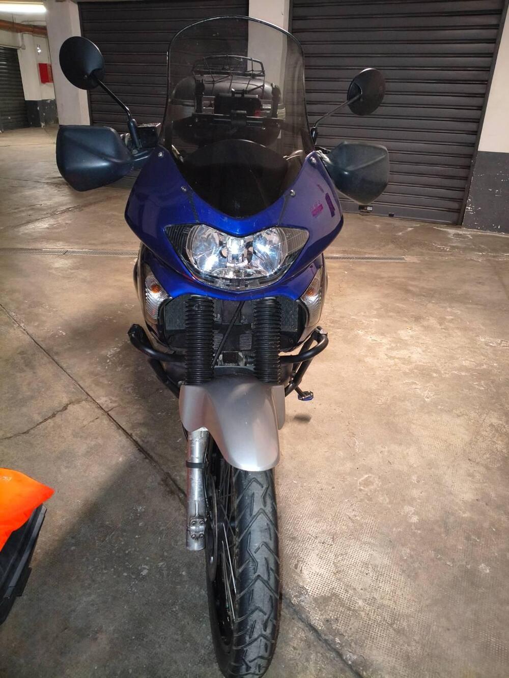 Honda Transalp XL 650V (2005 - 06) (2)