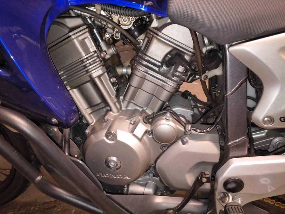 Honda Transalp XL 650V (2005 - 06) (9)