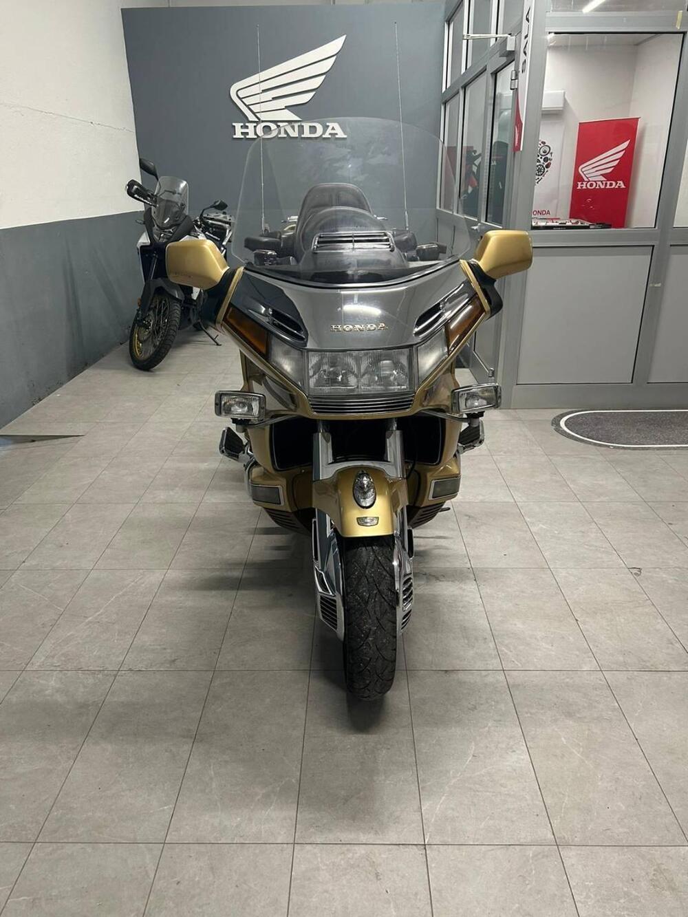 Honda GL 1500 SE Gold Wing (1991 - 02) (3)