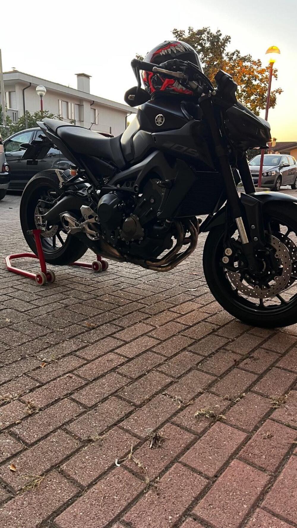 Yamaha MT-09 (2017 - 20) (7)