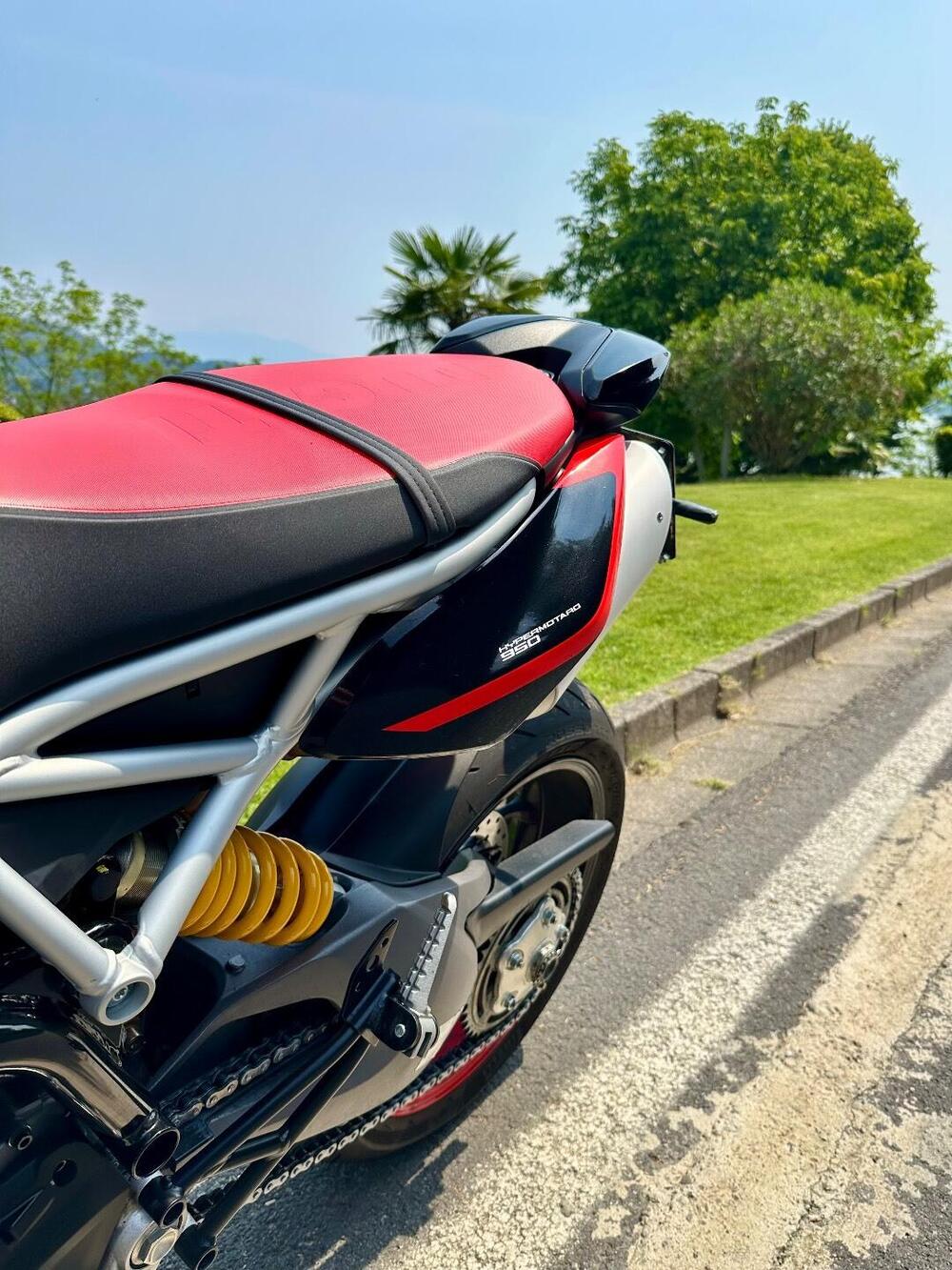 Ducati Hypermotard 950 RVE (2022 - 25) (7)