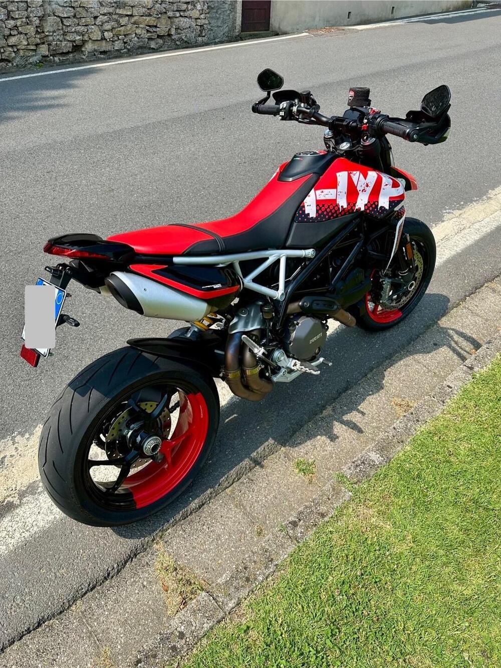 Ducati Hypermotard 950 RVE (2022 - 25) (8)