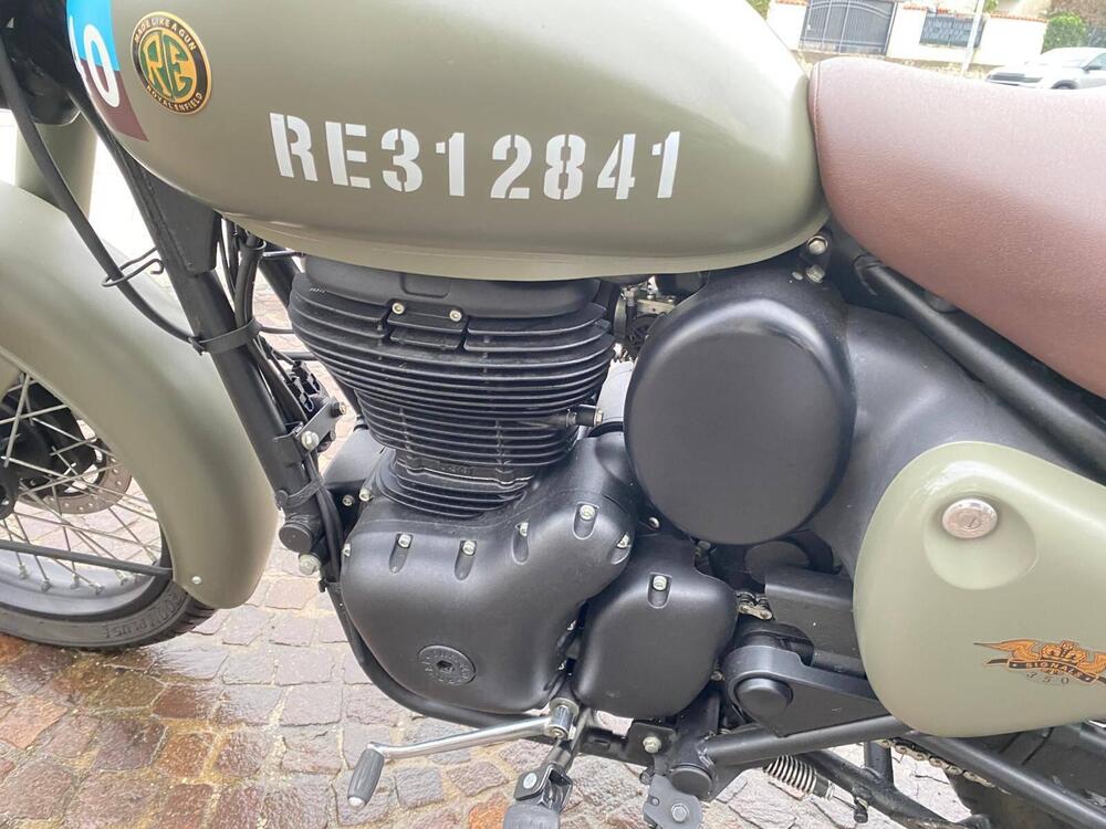 Royal Enfield Classic 350 (2021 - 26) (7)