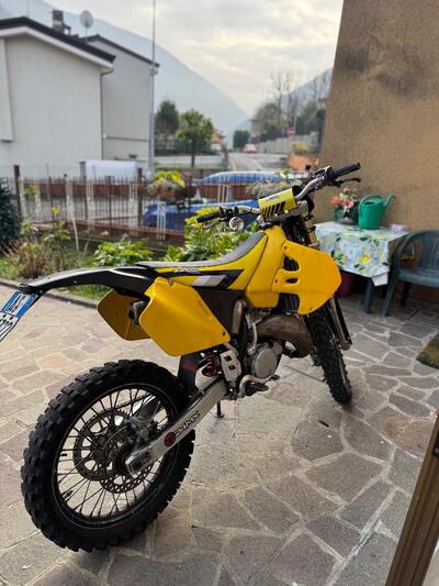 Suzuki RM 125 (1995 - 01) usata