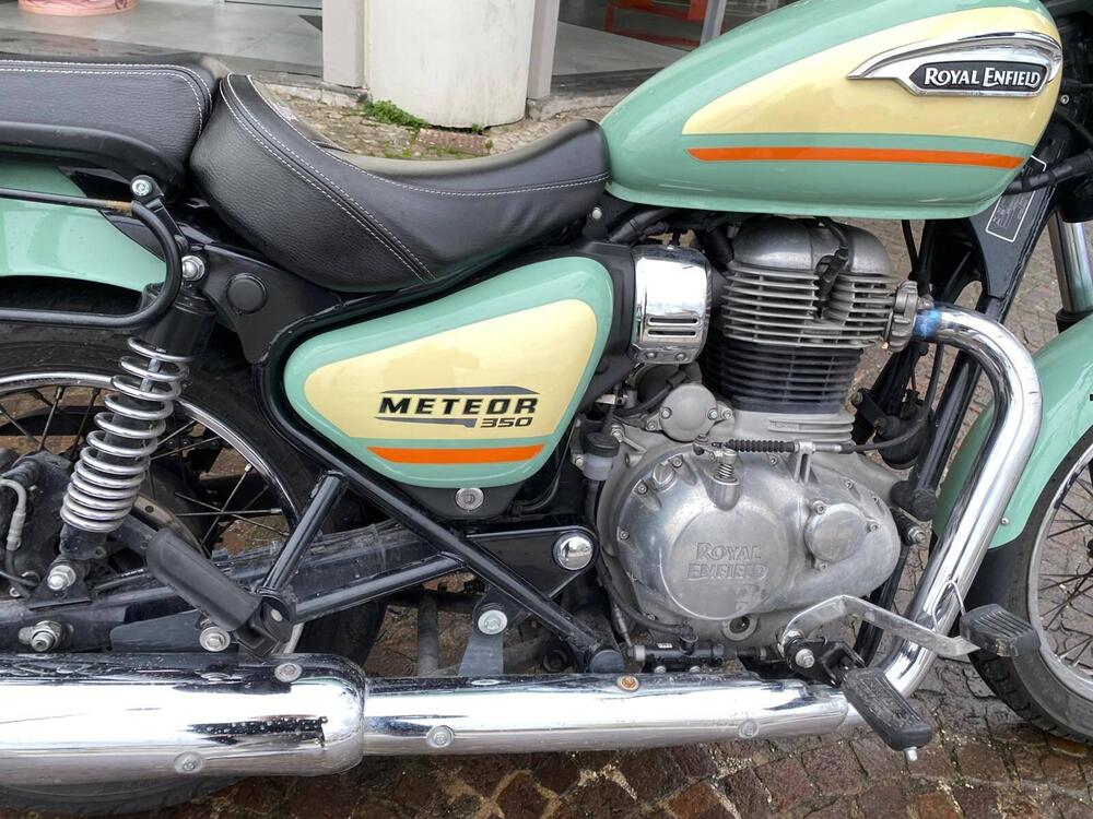 Royal Enfield Meteor 350 Aurora (2024 - 26) (9)