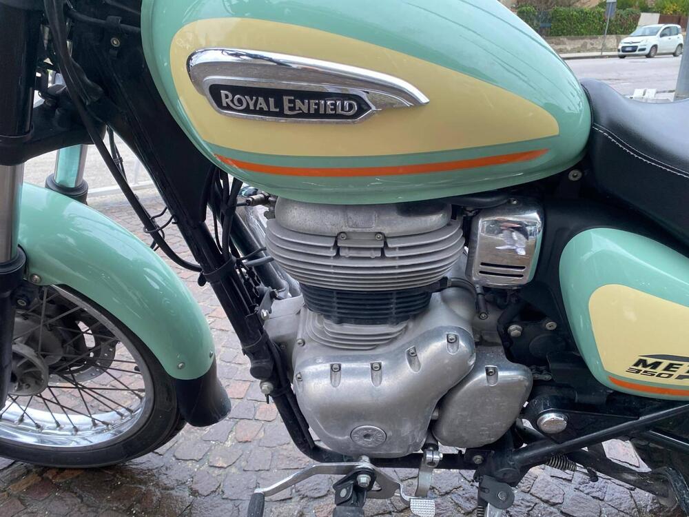 Royal Enfield Meteor 350 Aurora (2024 - 26) (7)
