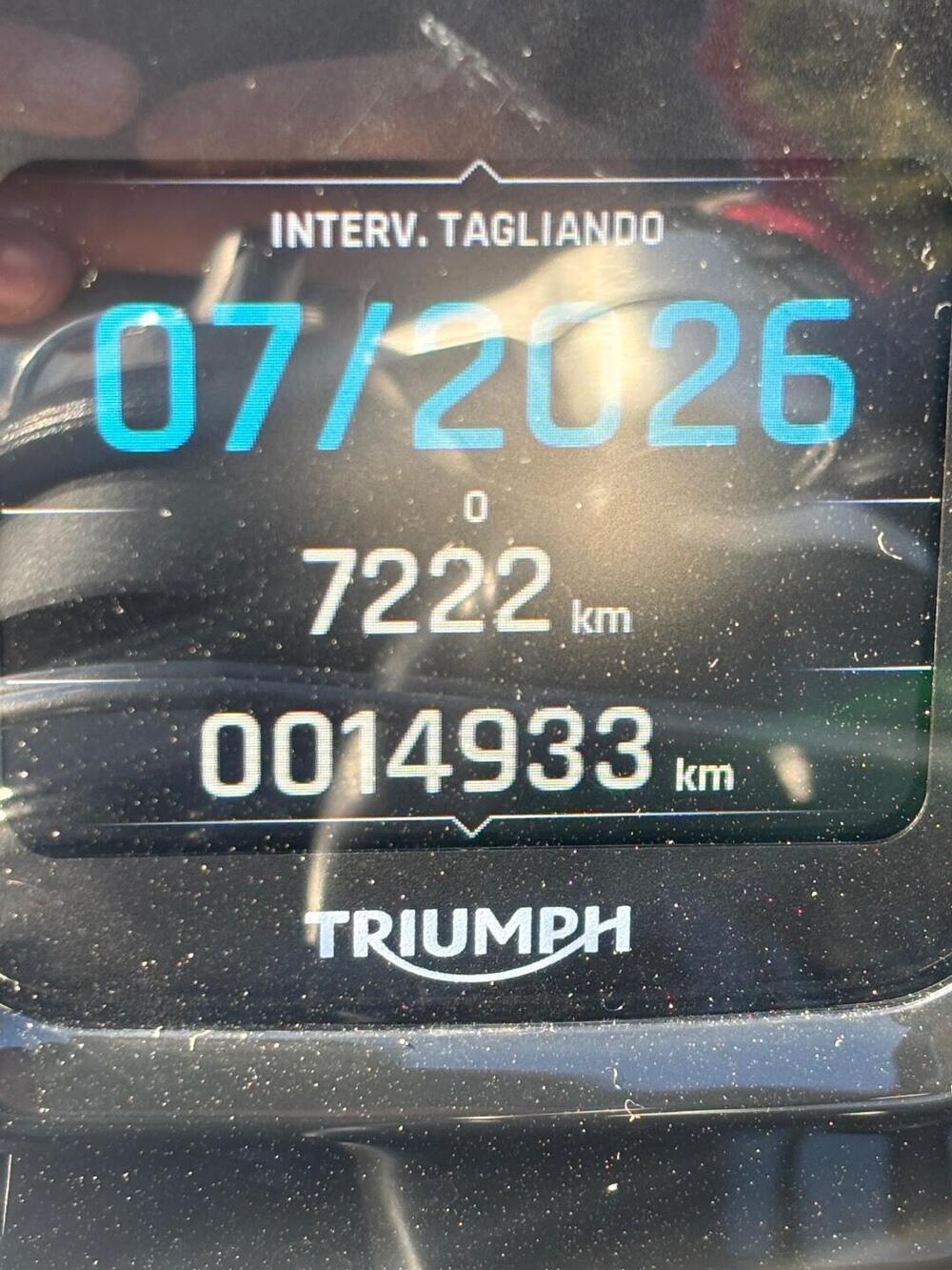 Triumph Street Triple 765 R (2023 - 26) (4)