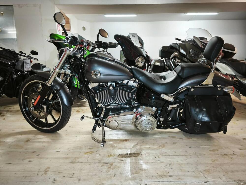 Harley-Davidson 1690 Breakout (2013 - 17) - FXSB