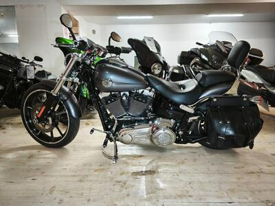 Harley-Davidson 1690 Breakout (2013 - 17) - FXSB usata