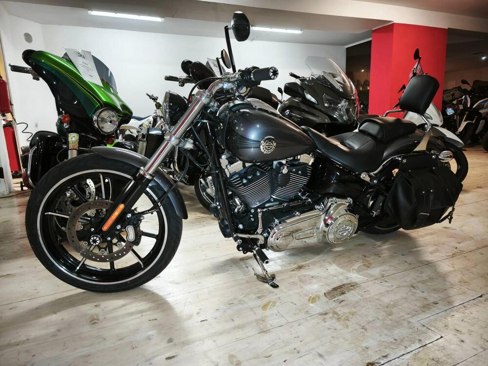 Harley-Davidson 1690 Breakout (2013 - 17) - FXSB (2)