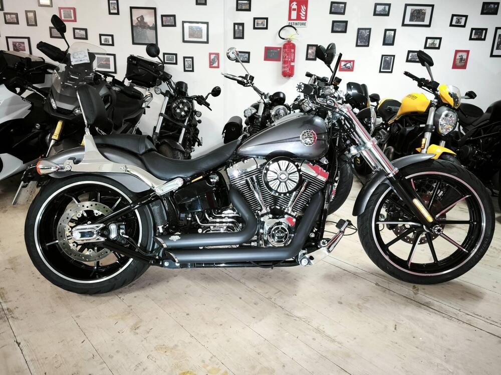 Harley-Davidson 1690 Breakout (2013 - 17) - FXSB (4)