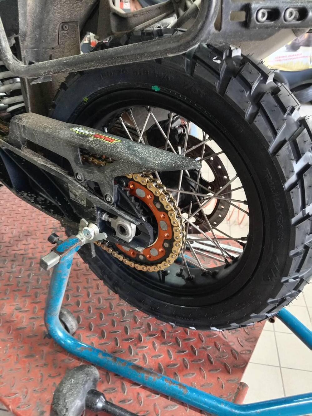 KTM 1090 Adventure R (2017 - 19) (8)