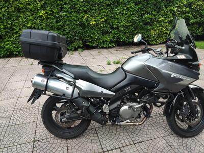 Suzuki V-Strom 650 (2008 - 11) usata