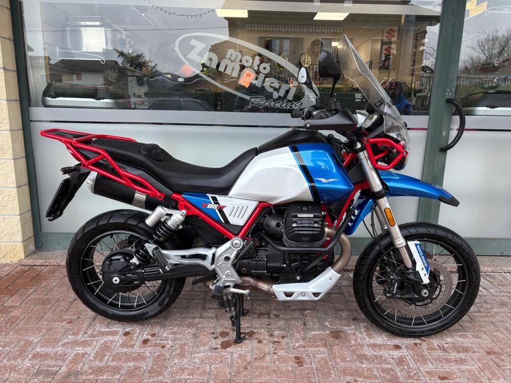 Moto Guzzi V85 TT Evocative Graphics (2021 - 23)