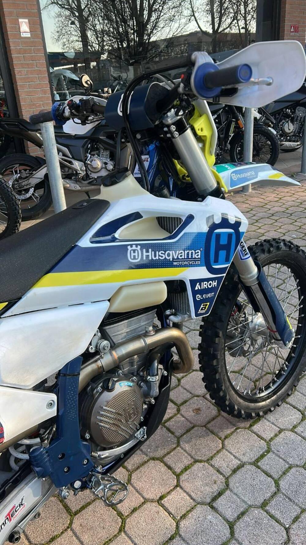 Husqvarna FE 250 (2024) (2)