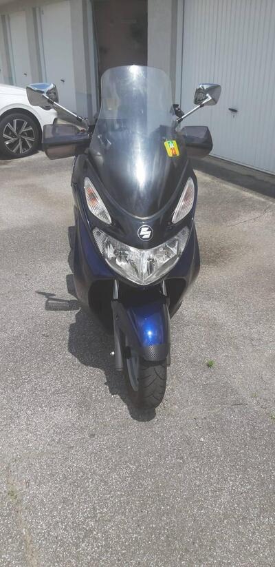 Suzuki Burgman UH 150 (2002 - 06) usata