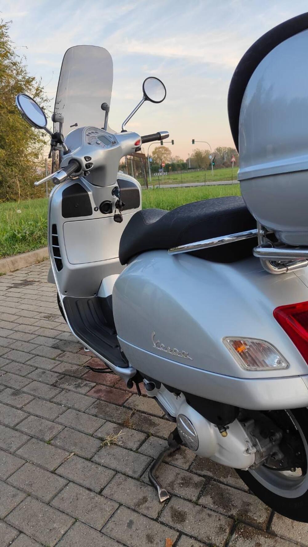 Vespa GTS 250 i.e. (3)