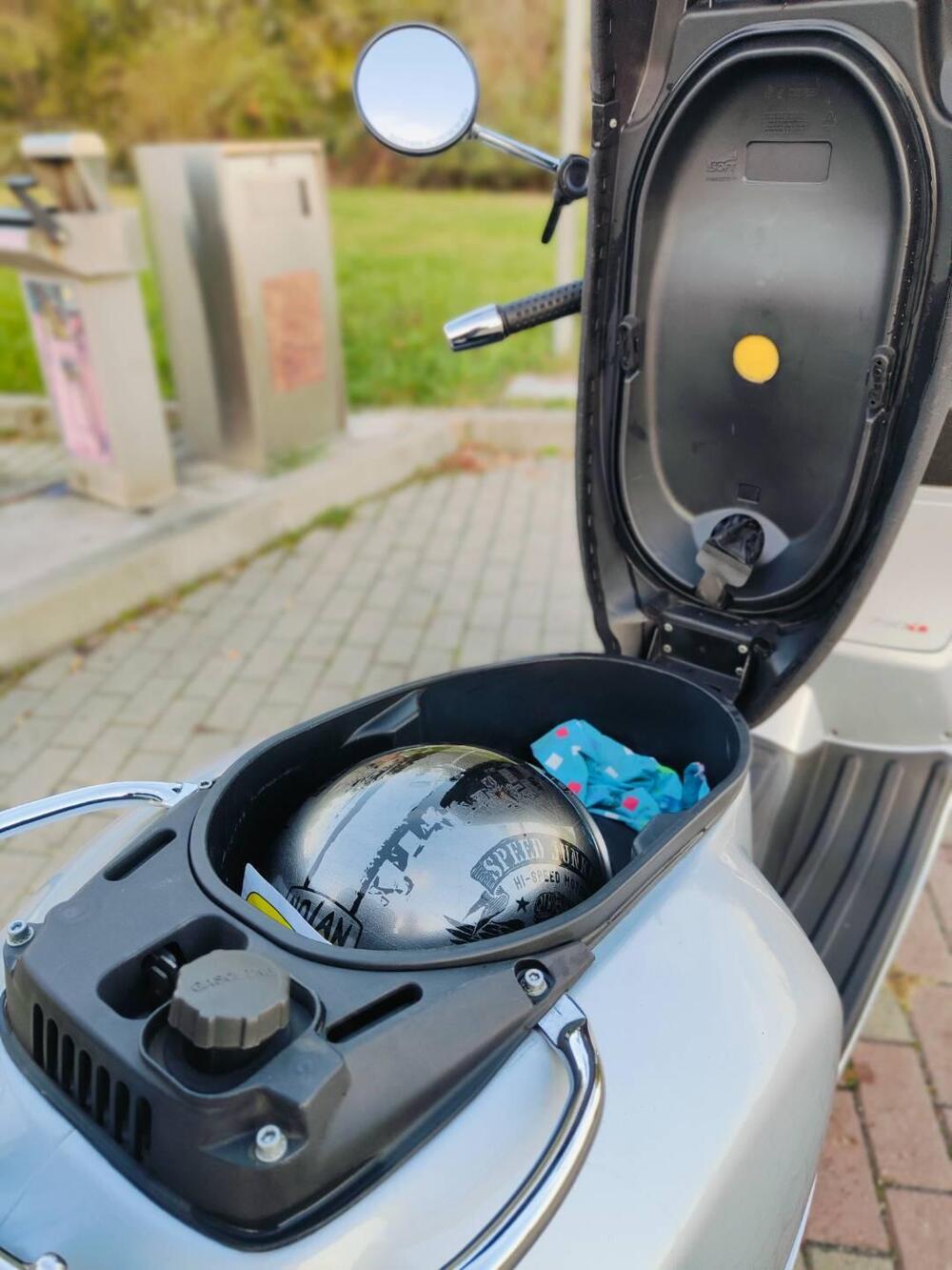 Vespa GTS 250 i.e. (7)