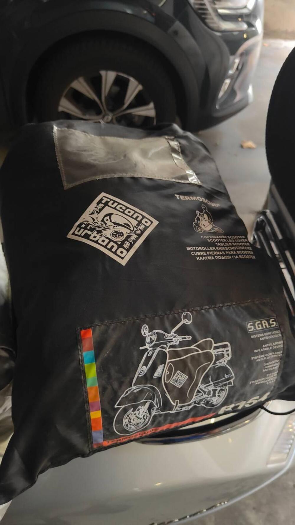 Vespa GTS 250 i.e. (10)