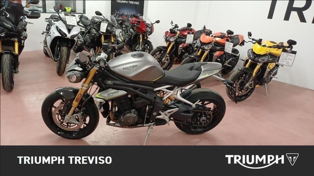 Triumph Speed Triple 1200 RS (2021 - 24) (2)