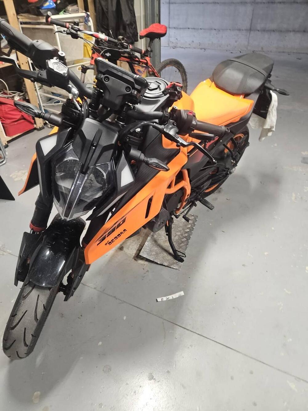 KTM 390 Duke (2024 - 25) (4)