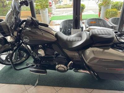 Harley-Davidson 1800 Road King (2012 - 13) - FLHRSE usata