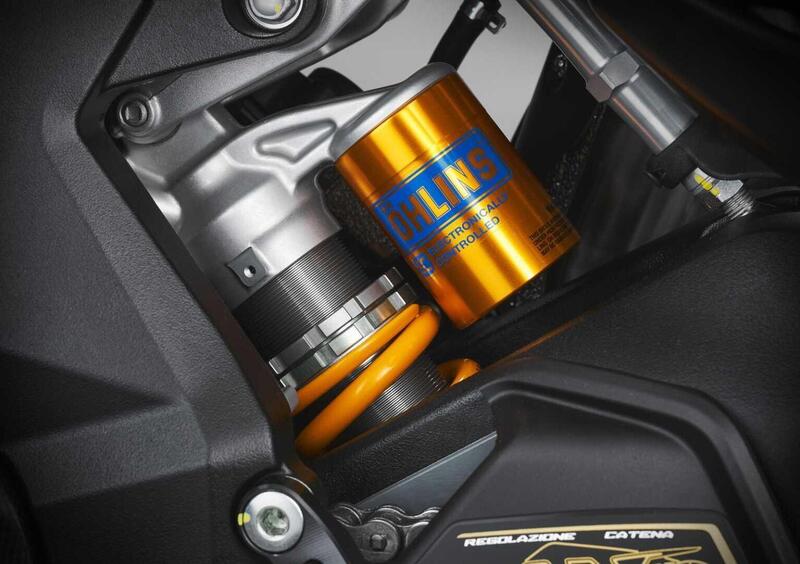 MV Agusta Brutale 1000 Brutale 1000 RR (2026) (24)