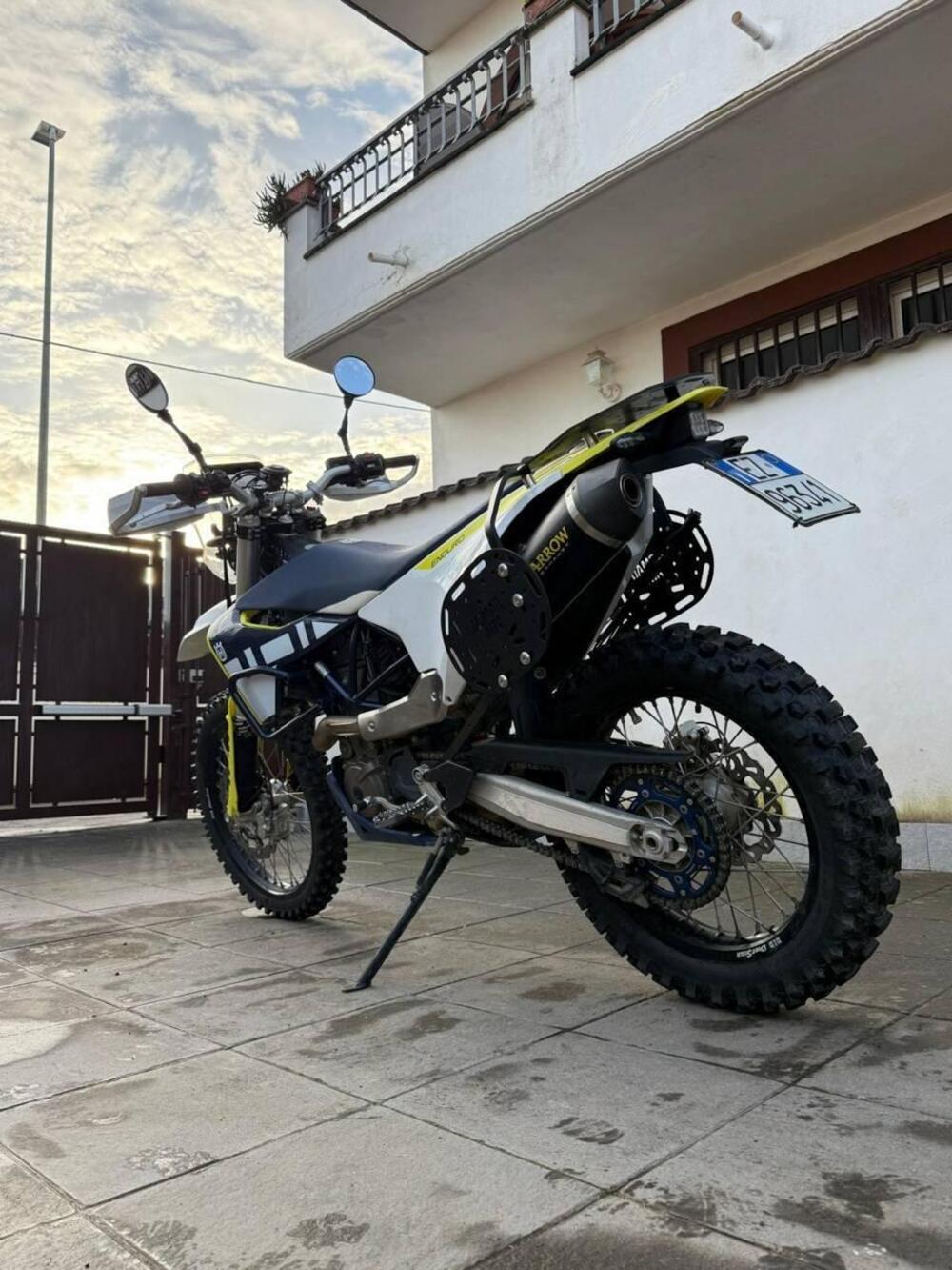 Husqvarna 701 Enduro (2023 - 25) (2)