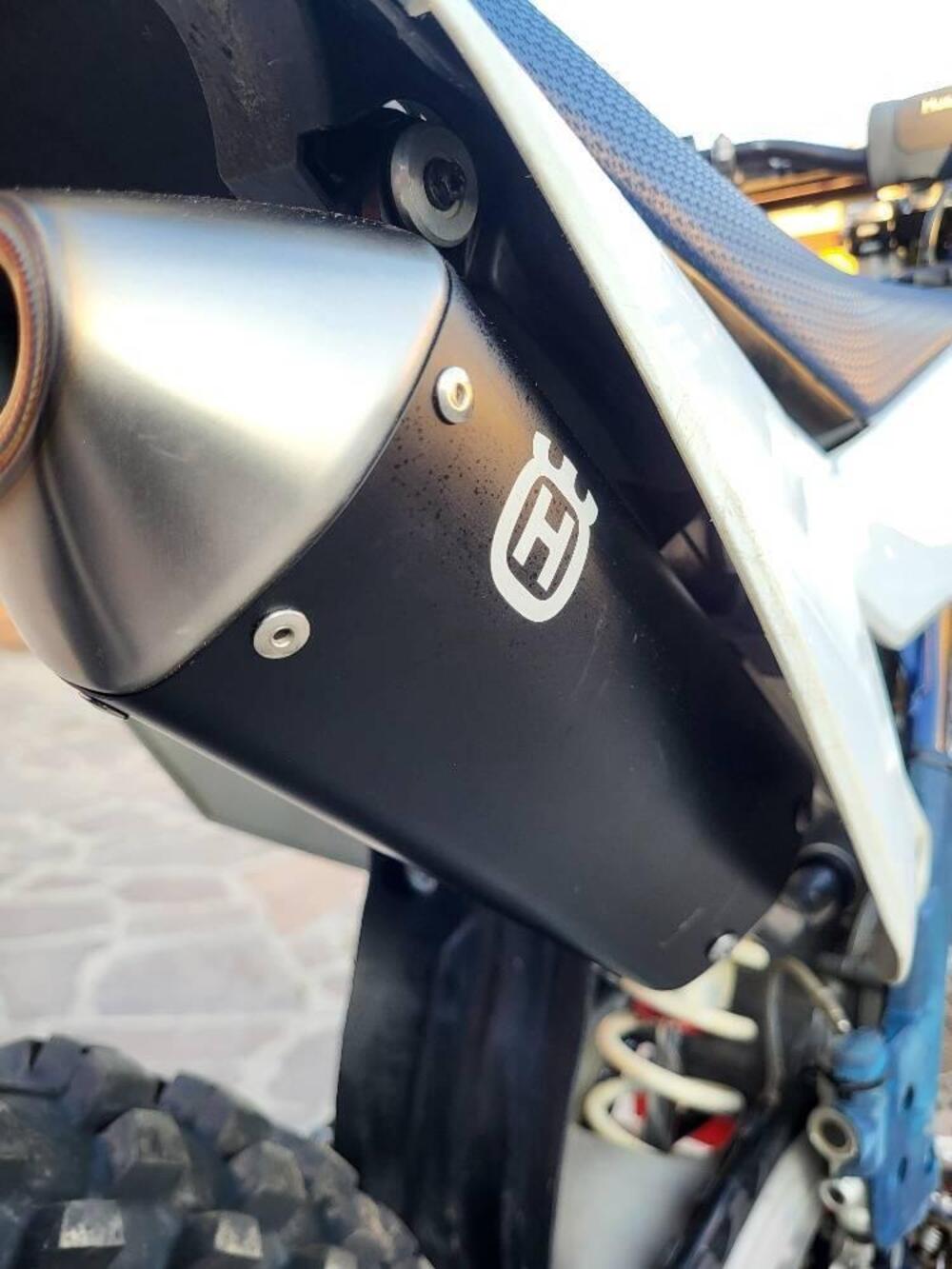 Husqvarna TC 125 (2025) (4)