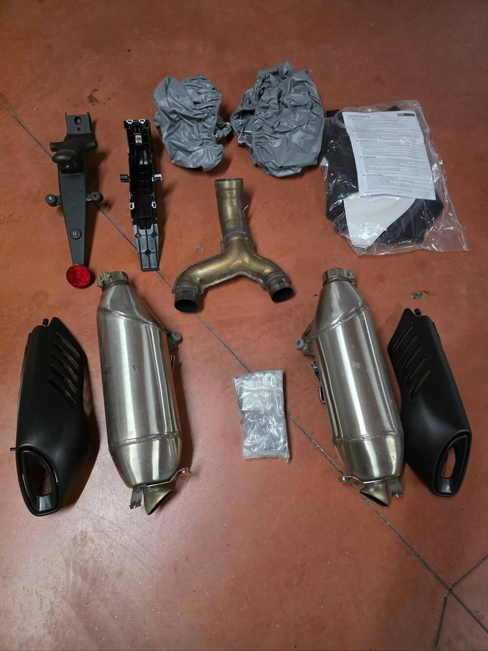 Aprilia Dorsoduro 1200 ABS (2012 - 15) (11)