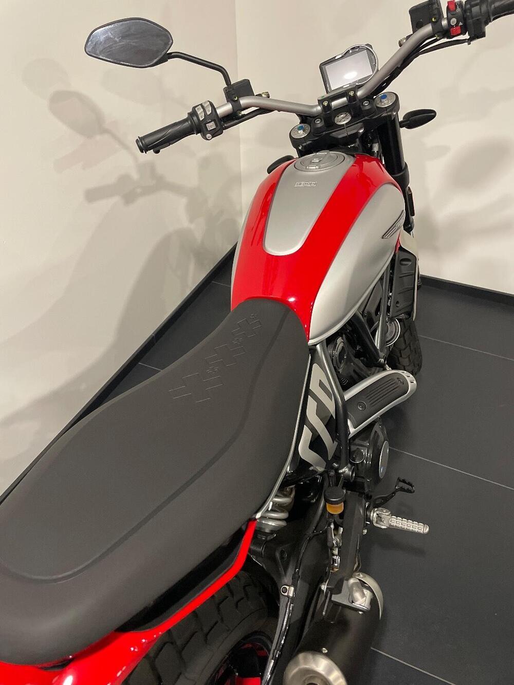 Ducati Scrambler 800 Icon (2023 - 24) (3)