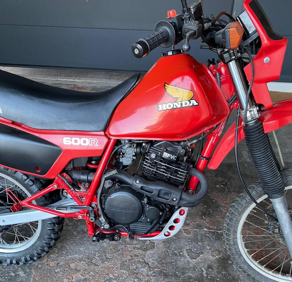 Honda XL 600 R (6)