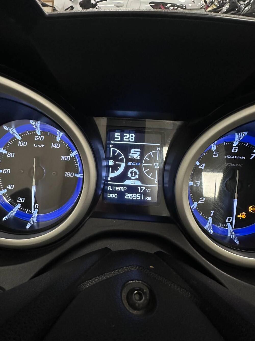 Yamaha T-Max 530 SX (2017 - 19) (3)