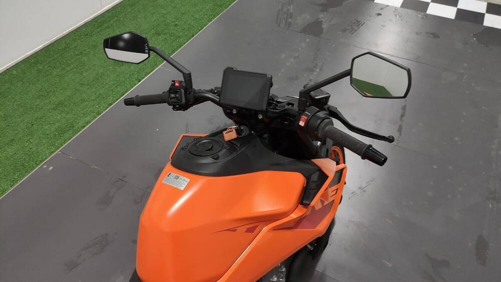 KTM 990 Duke (2024 - 26) (8)
