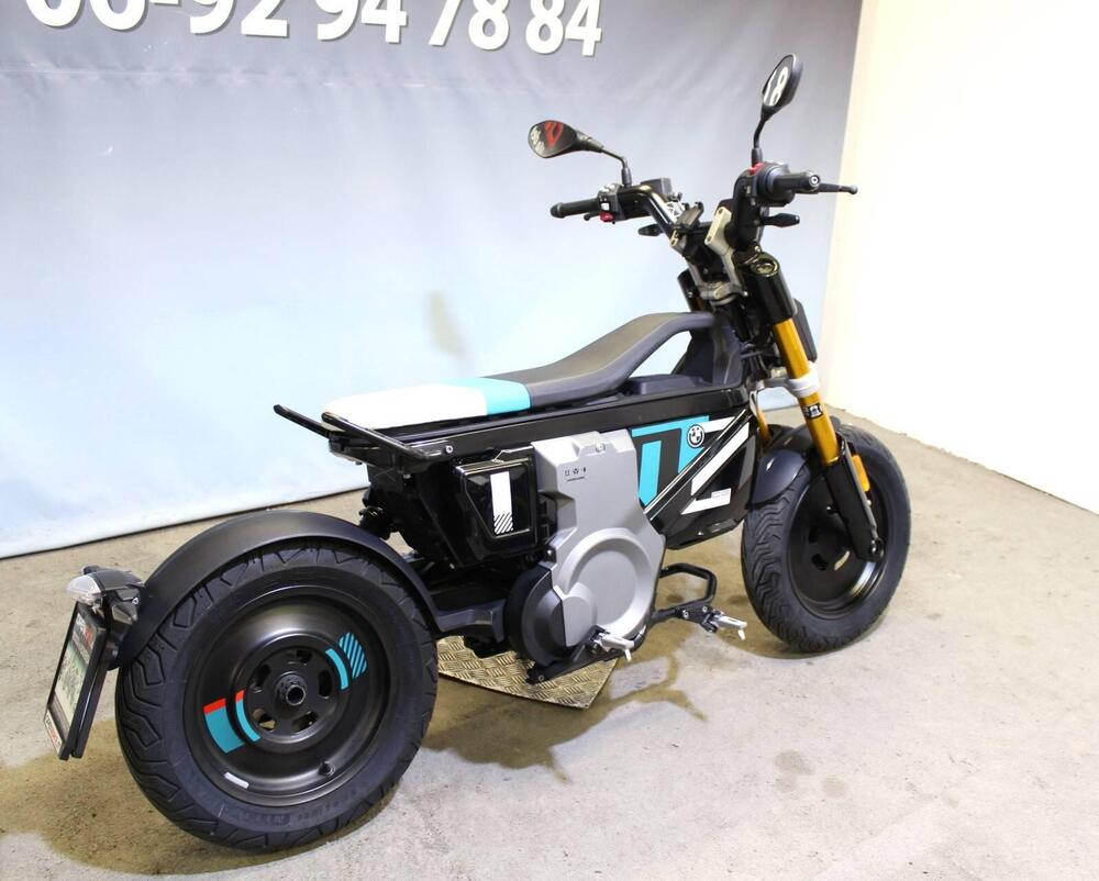 Bmw CE 02 (2024 - 26) (4)