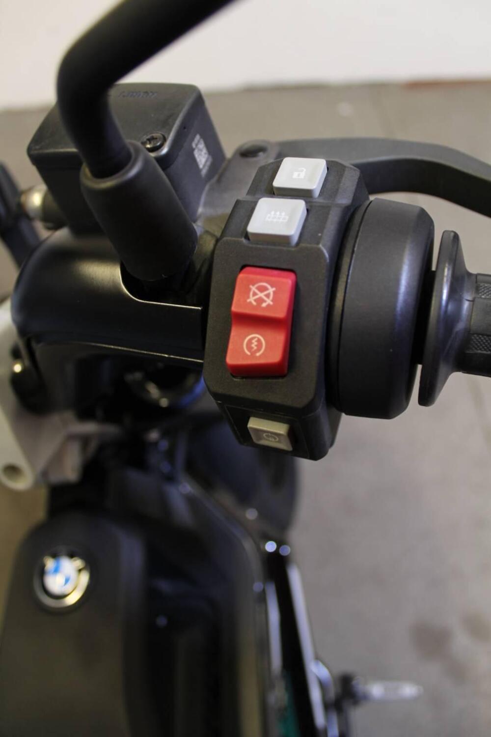 Bmw CE 02 (2024 - 26) (11)